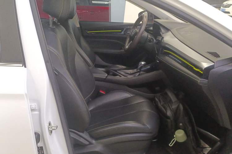 Used Roewe i5 2021 Revised Version 1.5L CVT Diamond Edition
