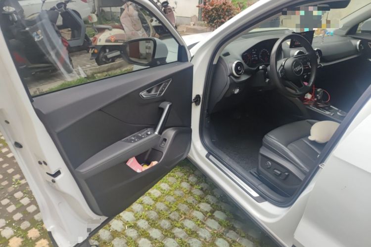 Used Audi Q2L 2022 35 TFSI Fashionable and Elegant Model Driver Seat