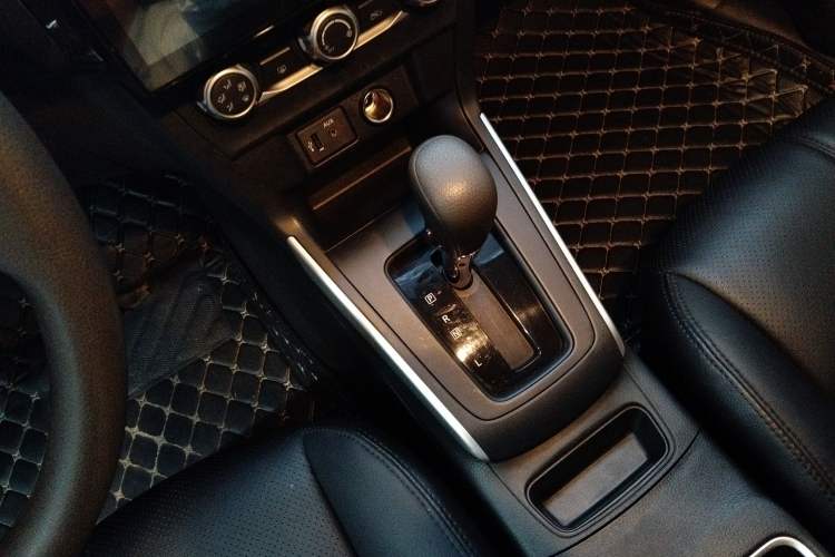 Used Nissan Sylphy 2022 Classic 1.6XE CVT Comfort Edition Gear Lever