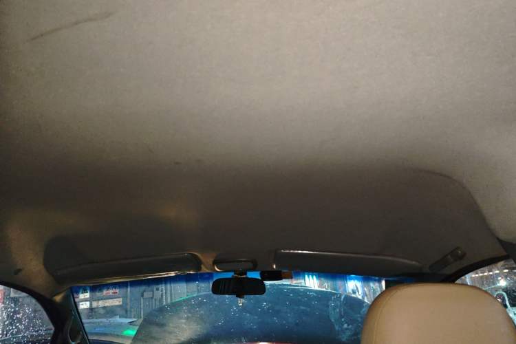 Used JAC Group Refine 2011 2.0L Shuttle Gasoline Standard Edition HFC4GA3