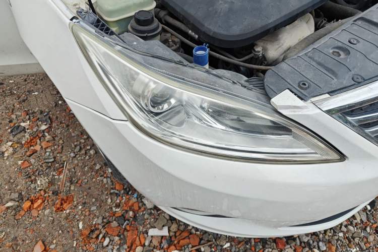 Used CHANGAN Eado 2012 1.6L Manual Luxury Model China IV Standard
