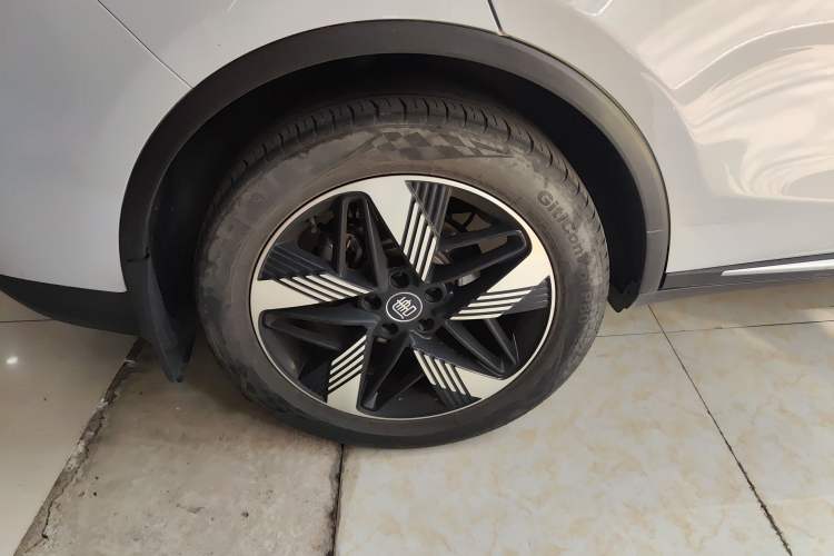 Used BYD Tang New Energy 2024 DM-i Glory Edition 112KM Prestige Model