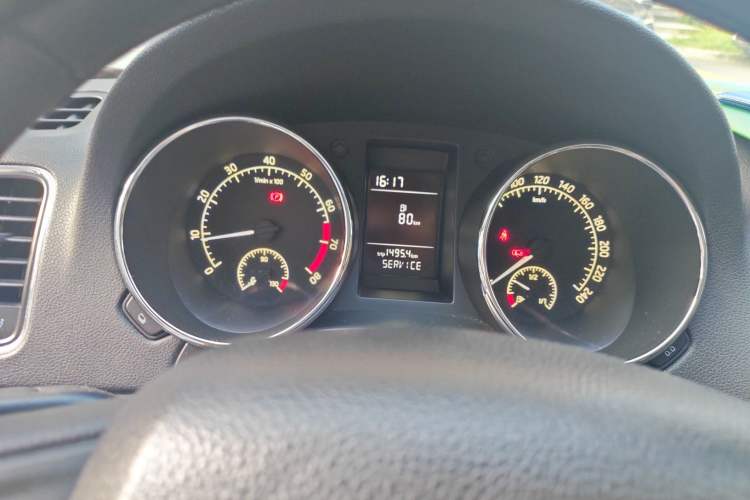 Used Skoda Yeti 2016 1.6L Manual Front-Wheel-Drive Version Instrument Cluster