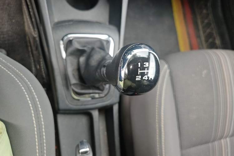 Used Dongfeng Aeolus AX3 2016 1.5L Manual Shangkue Model
