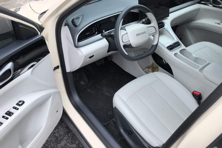 Used Geely Galaxy Geome 2025 UP 410km Exploration Edition Driver Seat