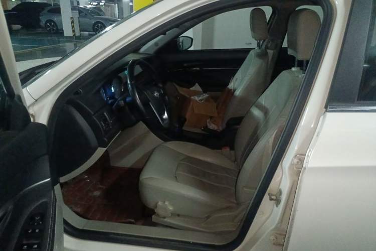 Used BAIC Senova D50 2014 1.5L manual comfort version
