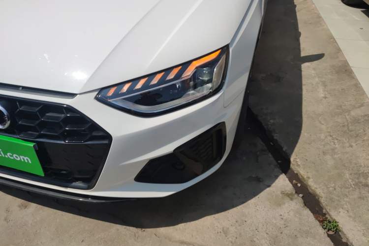 Used Audi A4L 2022 40 TFSI Luxury Dynamic Model