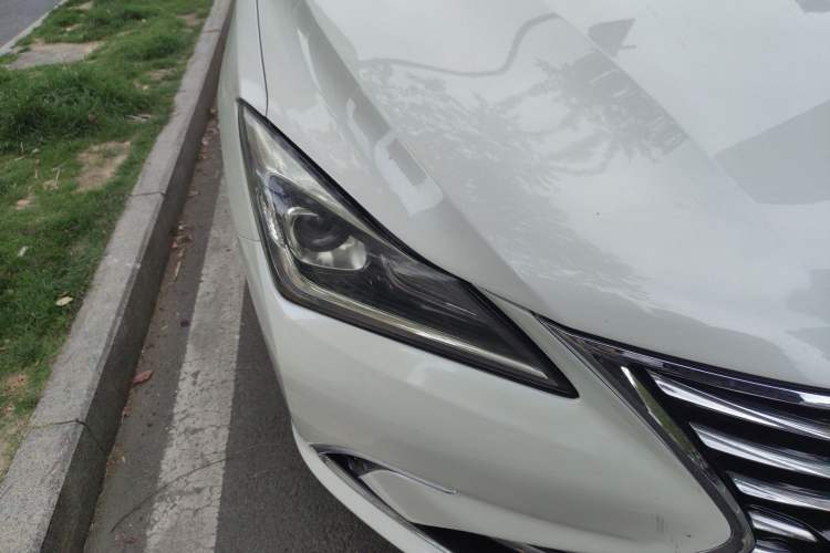 Used CHANGAN Eado 2018 1.6L GDI Automatic LingShang Model Right Front Headlight