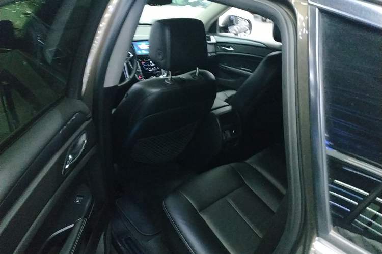 Used Cadillac SRX 2014 3.0L Comfort Model