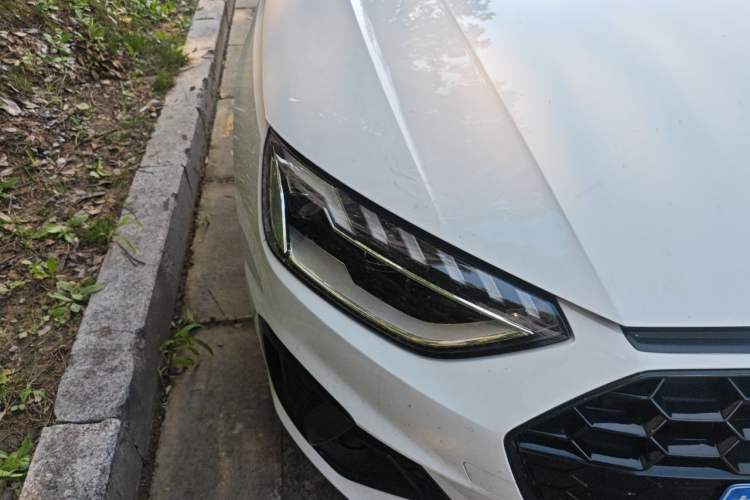 Used Audi A4L 2023 40 TFSI Luxury Dynamic Model
