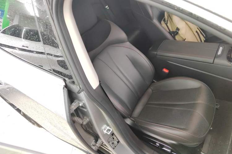 Used XPeng P7 2022 480E