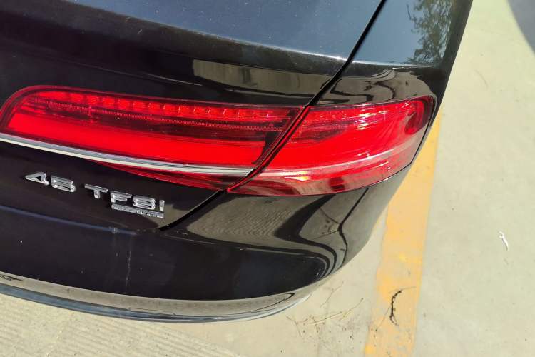 Used Audi A8 2017 A8L 45 TFSI quattro Comfort model
