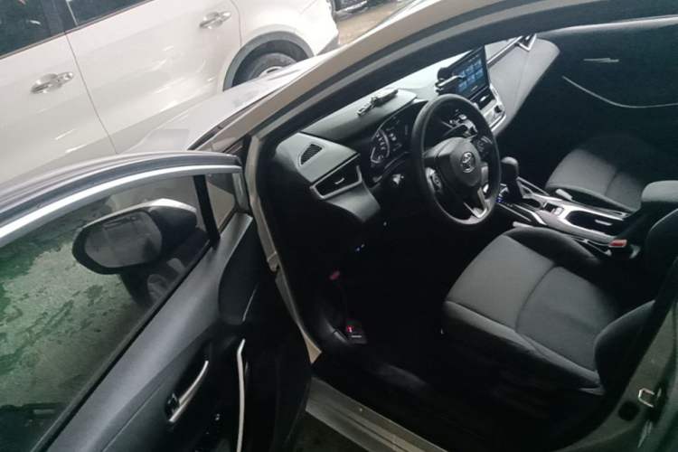 Used Toyota Levin 2021 Dual-Engine 1.8H E-CVT Luxury Edition
