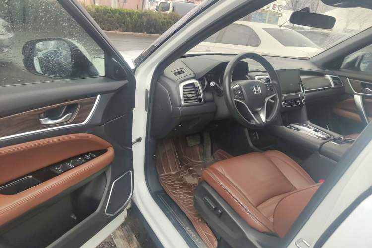 Used Honda UR-V 2017 370TURBO 2WD Prestige Edition China V