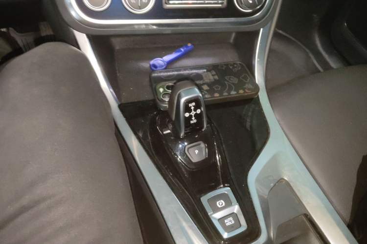 Used Lynk & Co 01 2019 2.0T Two-Wheel-Drive Pro Version China V Standard Gear Lever