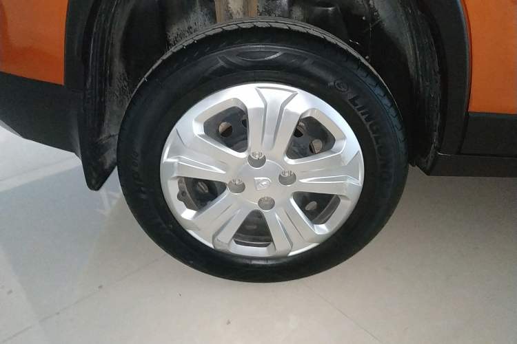 Used Baojun 510 2017 1.5L manual Comfort trim