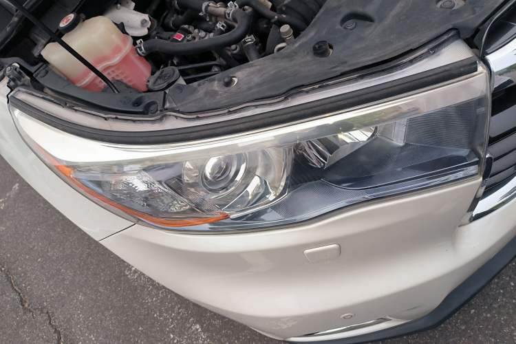 Used Toyota Highlander 2015 2.0T Four-Wheel Drive Ultimate Edition 7-Seater
