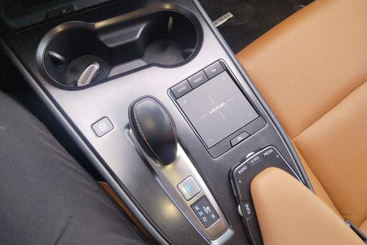 Used Lexus UX New Energy 2020 300e Pure·Enjoy Edition
