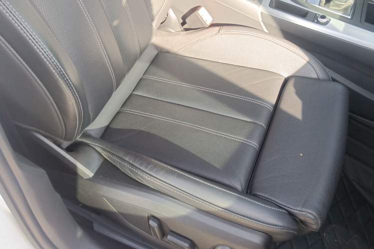 Used Audi A4L 2022 40 TFSI Fashion Dynamic Model
