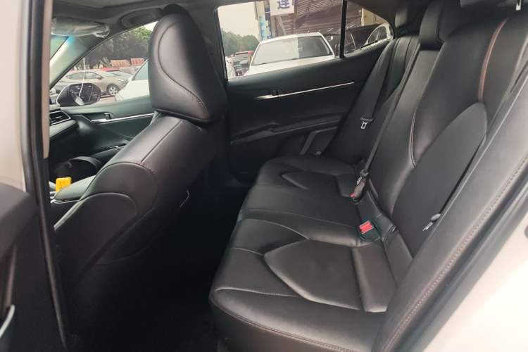 Used Toyota Camry 2022 2.0GVP Premier Edition