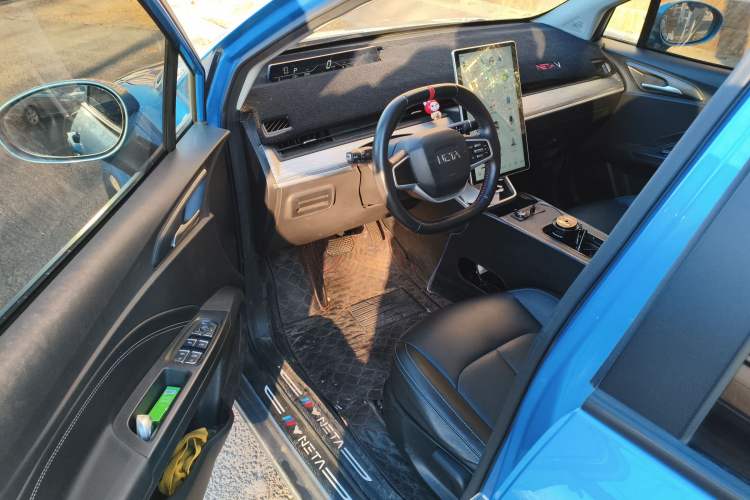 Used NETA V 2022 Chao 300 Lite Lithium Iron Phosphate