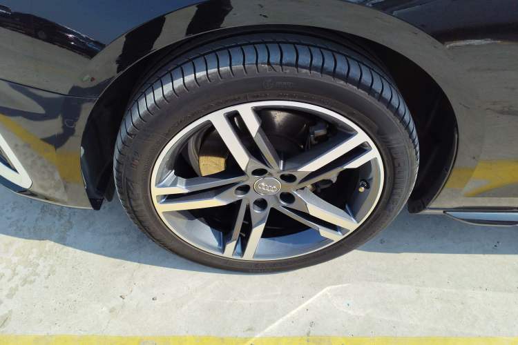 Used Audi A4L 2020 40 TFSI quattro Luxury Dynamic Model