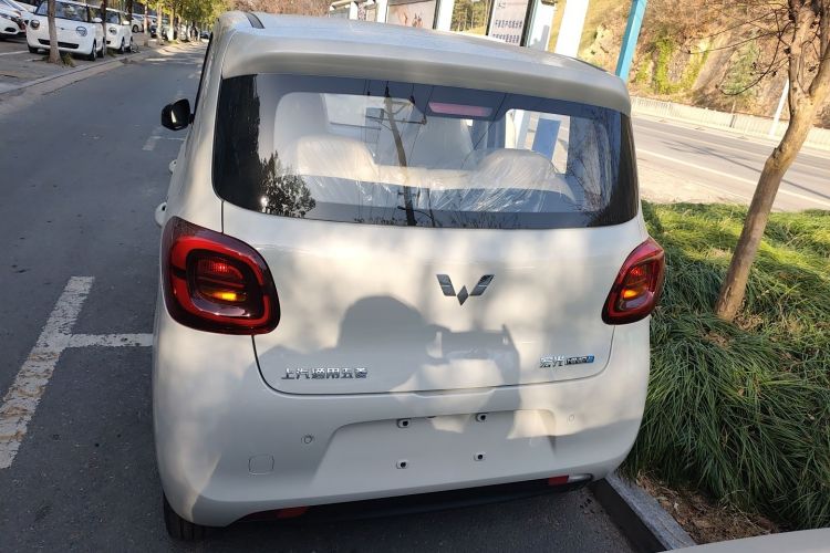 Used Wuling Hongguang MINIEV 2025 Four-Door Version Advanced Edition
