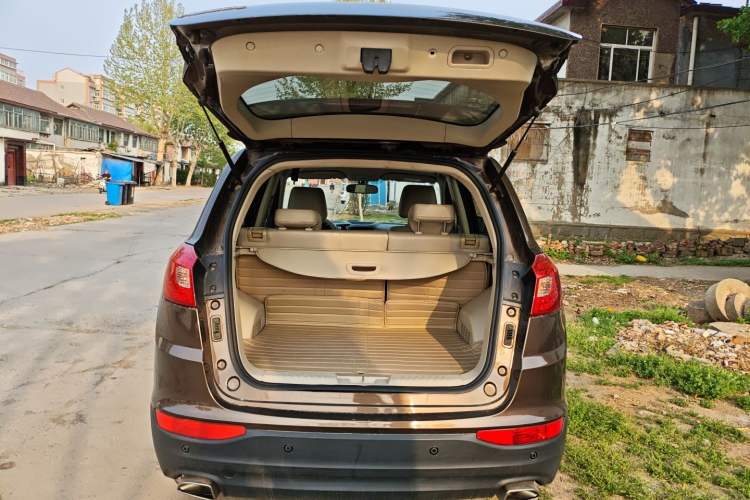 Used Chery Tiggo 5 2014 2.0L Manual - Family Deluxe Edition Trunk