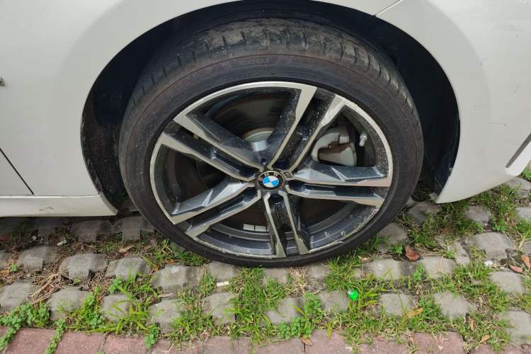 Used BMW 1 Series 2022 125i M Sport Night Edition Right Front Wheel Hub