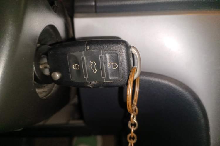 Used Volkswagen Lavida 2011 1.6L Automatic Premium Edition
