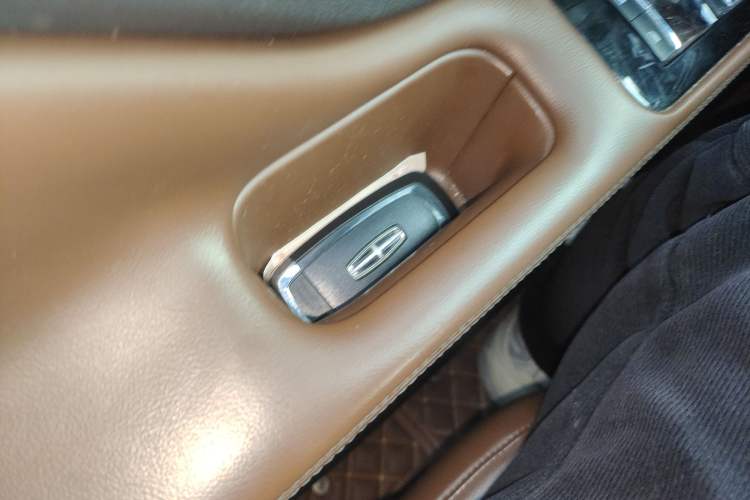 Used Lincoln Aviator 2020 3.0T V6 Four-Wheel Drive Zunya Edition Vehicle Key