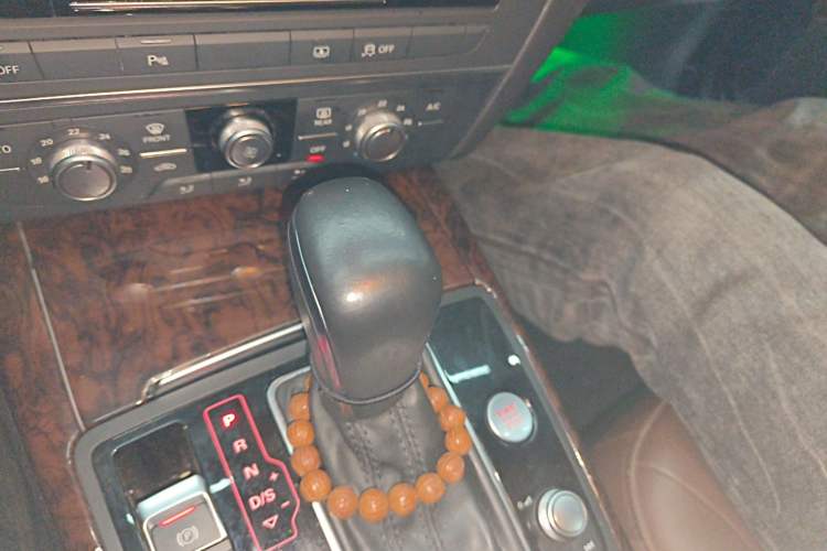 Used Audi A6L 2018 30th Anniversary Edition 35 TFSI Fashion Model
