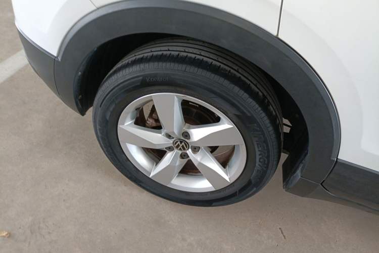 Used Volkswagen T-Cross 2021 1.5L Automatic Fashion Edition Right Rear Wheel Hub