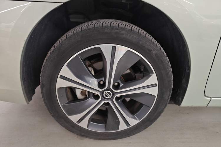 Used Nissan Sylphy EV 2018 ZhiZun Edition Exterior 4