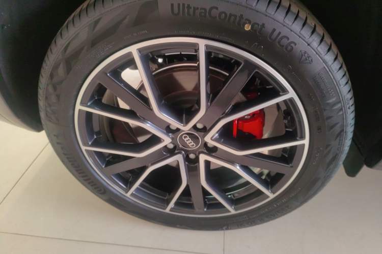 Used Audi Q5L 2025 quattro 45th Anniversary Edition 45 TFSI Luxury Dynamic Model