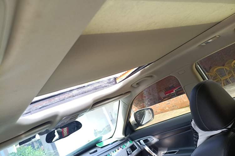 Used Geely Auto Emgrand X7 Sport 2016 1.8TD Automatic Smart Connectivity Version
