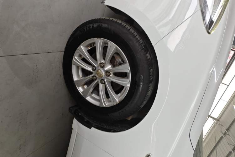 Used Buick GT 2015 15N Manual Entry-Level Trim