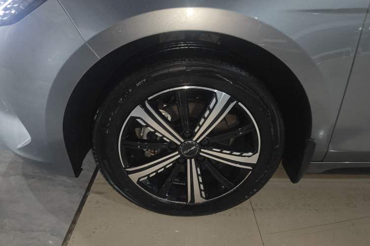 Used BYD Destroyer 05 2024 Honor Edition DM-i 120KM Luxury Model
