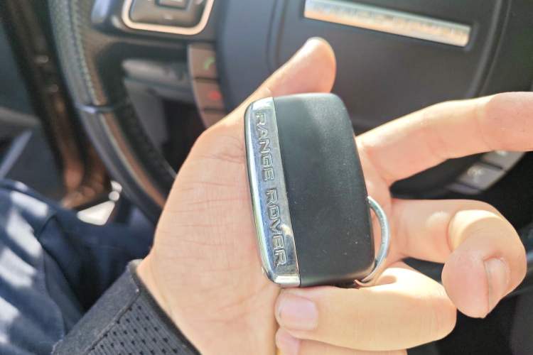 Used Land Rover Range Evoque 2014 2.0T 5-Door Ignite Edition