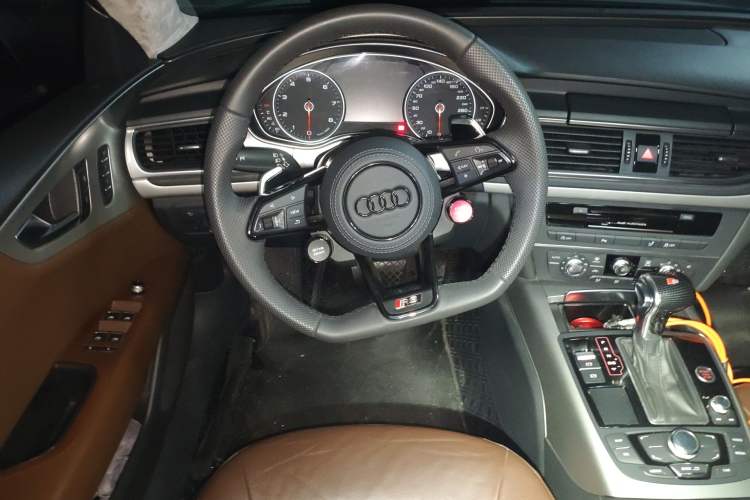 Used Audi A7 2012 2.8FSI quattro Ambition model
