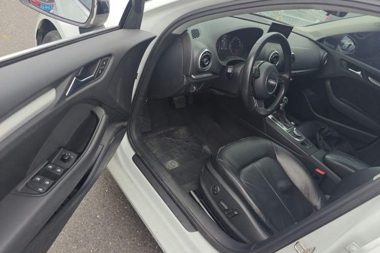 Used Audi A3 2016 Limousine 35 TFSI Prestige Edition