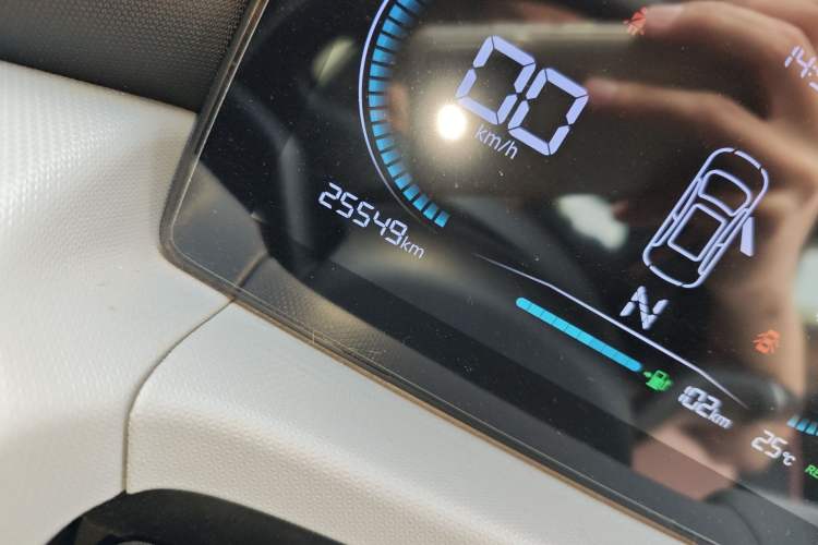 Used Leapmotor T03 2023 200 Lite Edition Odometer Close Up