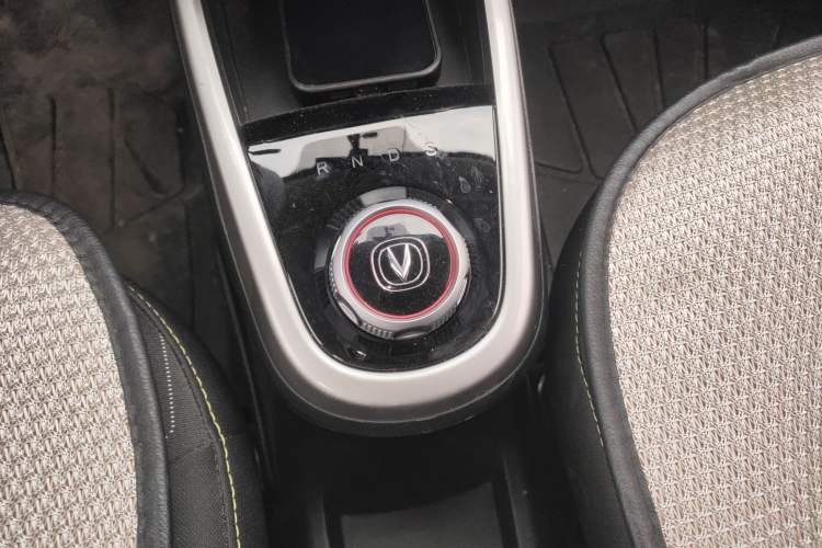 Used CHANGAN Benni E-Star 2021 National Edition Xin Yue Version (Fast-Charging Edition) Lithium Iron Phosphate (31.18 kWh) Gear Lever