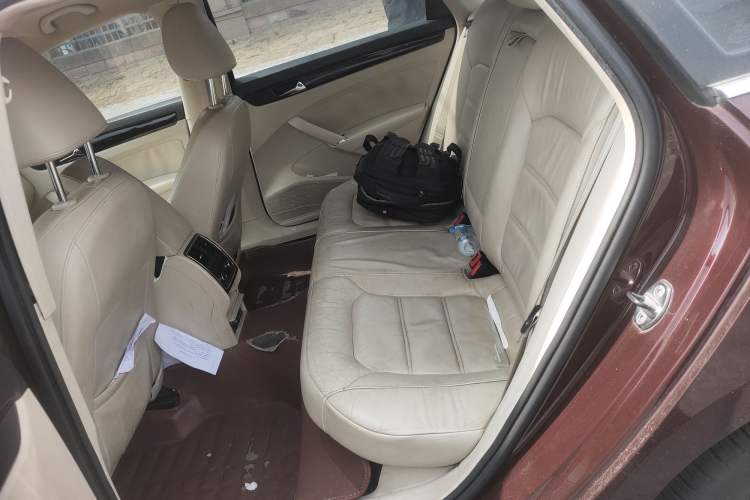 Used Volkswagen Passat 2011 1.8 TSI DSG Prestige Edition
