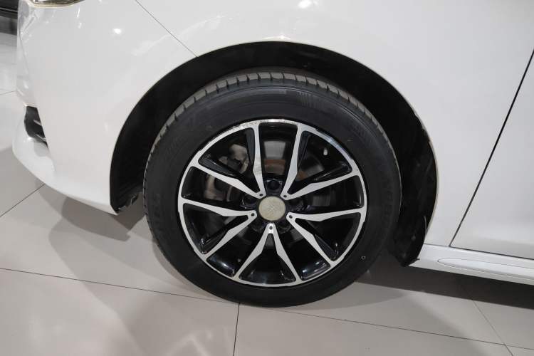 Used BYD Song MAX 2017 1.5T Automatic Smart Connect Luxury 7-Seater
