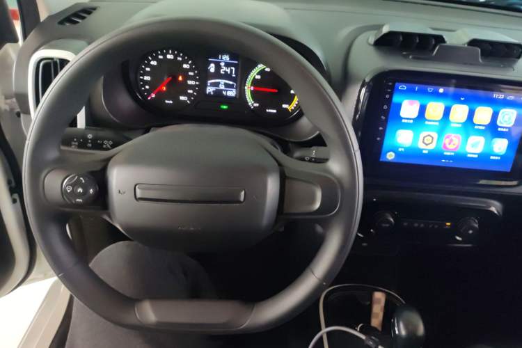 Used Roewe Clever 2022 311km QiQi BoBo Edition
