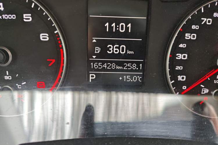 Used Audi Q3 2015 35 TFSI Comfort Model