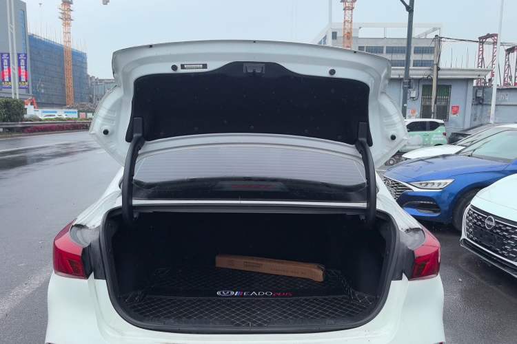 Used CHANGAN Eado 2022 PLUS Blue Whale NE 1.4T GDI DCT Prestige Edition Trunk