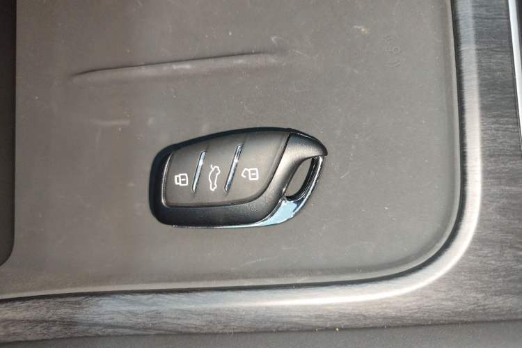 Used Roewe D7 2025 DMH 125km World Champion Excellence Edition