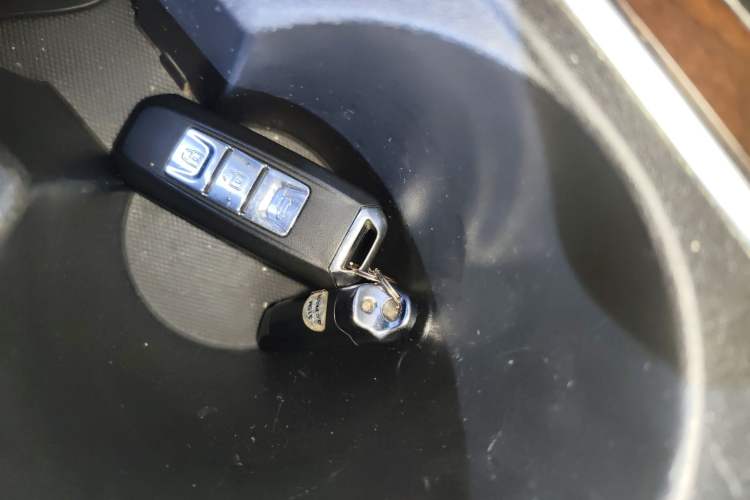 Used Baojun 560 2017 Rhythmic Edition 1.8L iAMT Prestige Model Vehicle Key